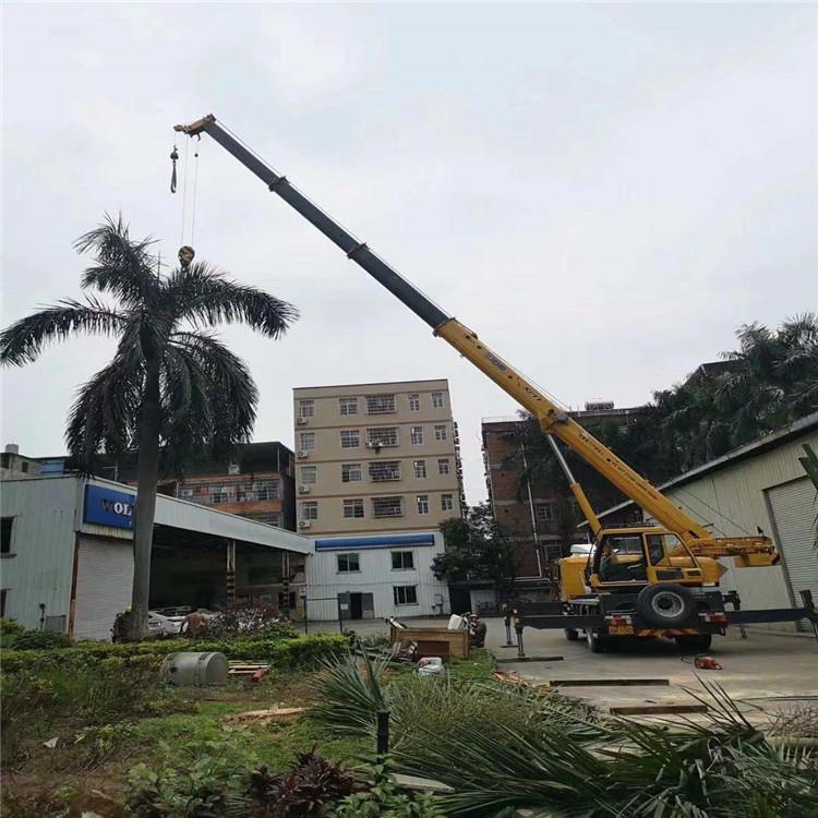 七坊镇12吨吊车出租一天的收费标准是什么