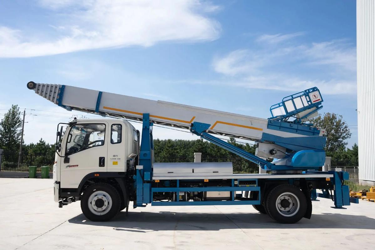 七坊镇云梯上料车租赁费用