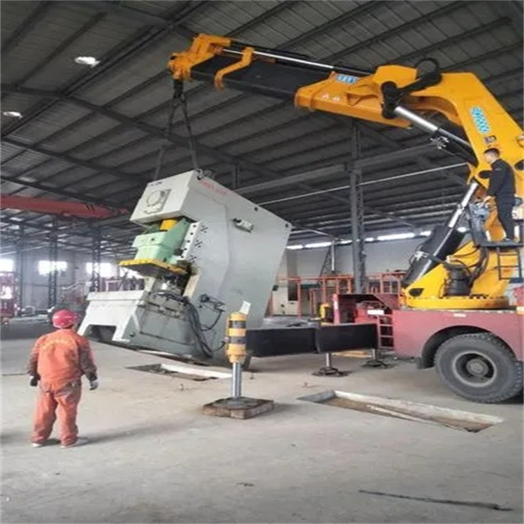 七坊镇80吨折臂吊车出租附近电话